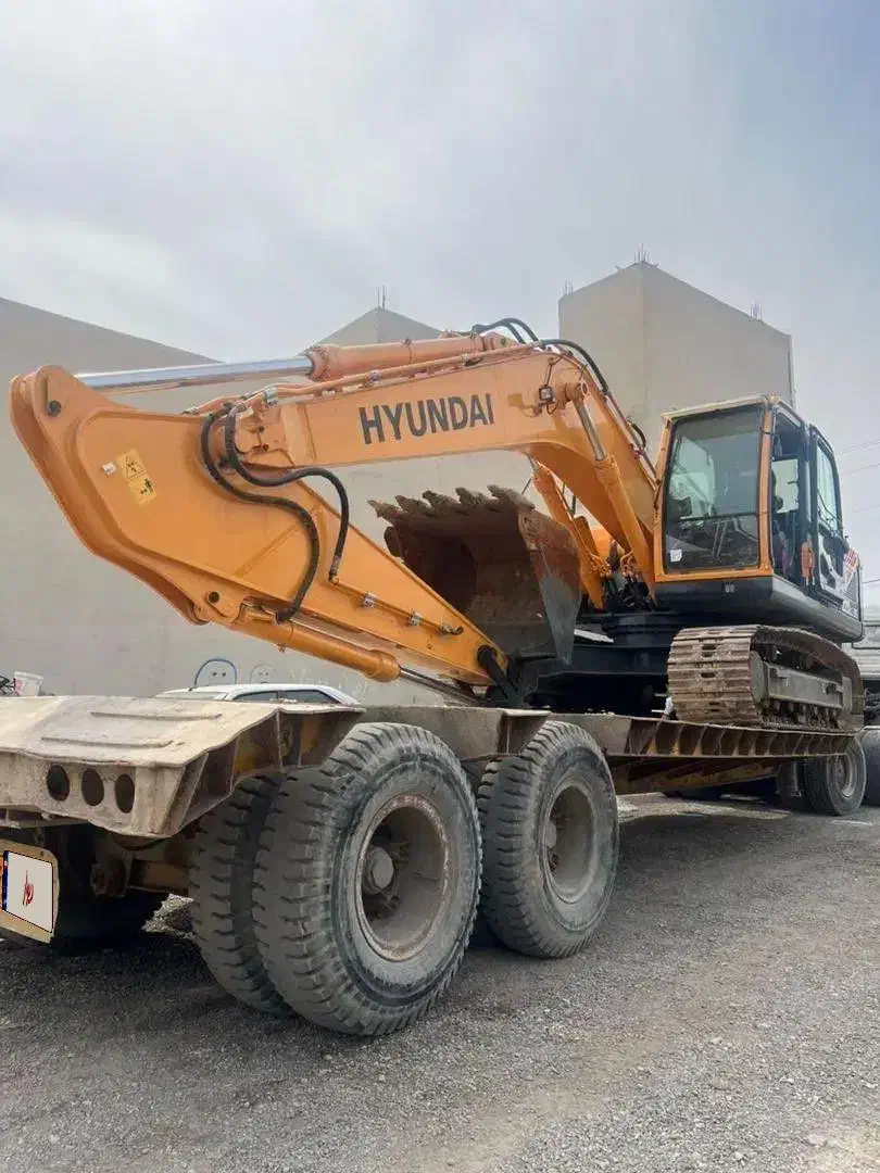 بیل مکانیکی هیوندا کره|خودرو سنگین|آبادان, |دیوار