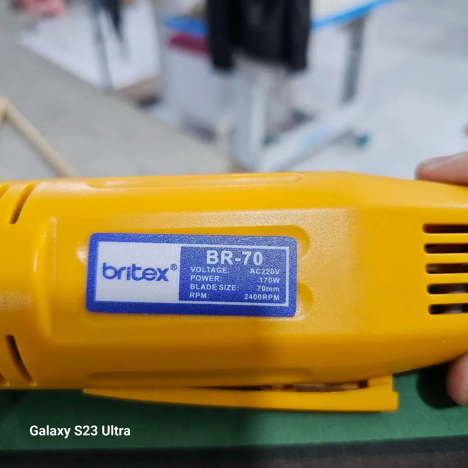 قیچی برقی|لوازم خیاطی و بافتنی|کاشمر, |دیوار