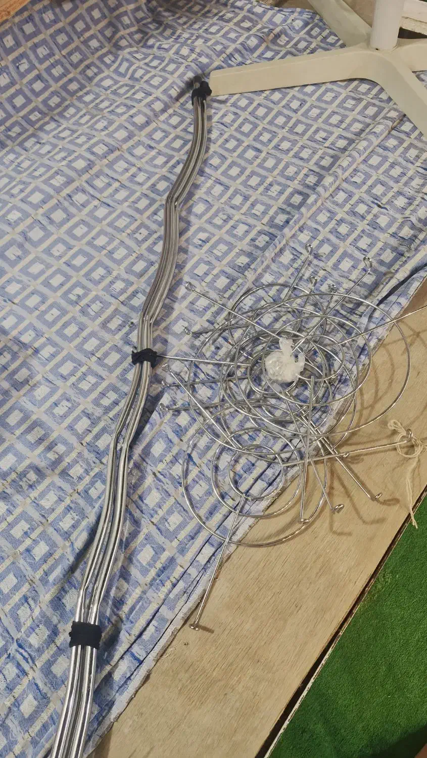 پایه قابلمه|آبچکان و نظمدهنده ظروف|مشهد, شهرک لشکر (شهرک غرب)|دیوار