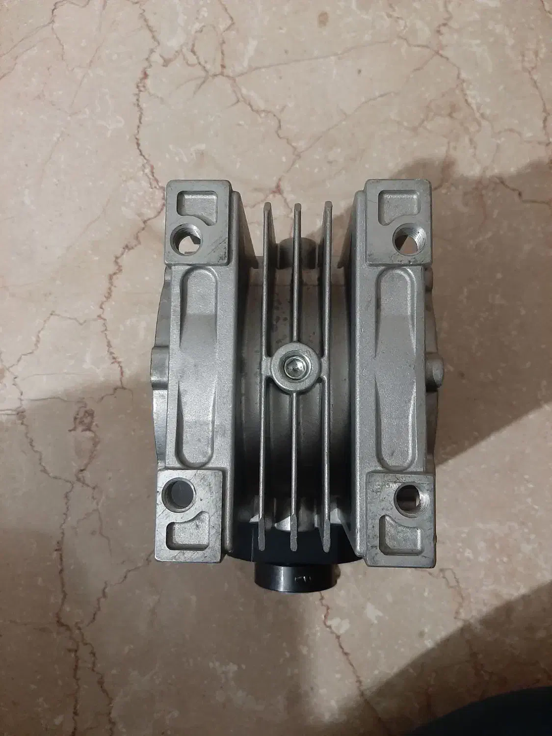 گیربکس حلزونی (مخصوص فنس بافی )|قطعات یدکی و لوازم جانبی|ماکو, |دیوار