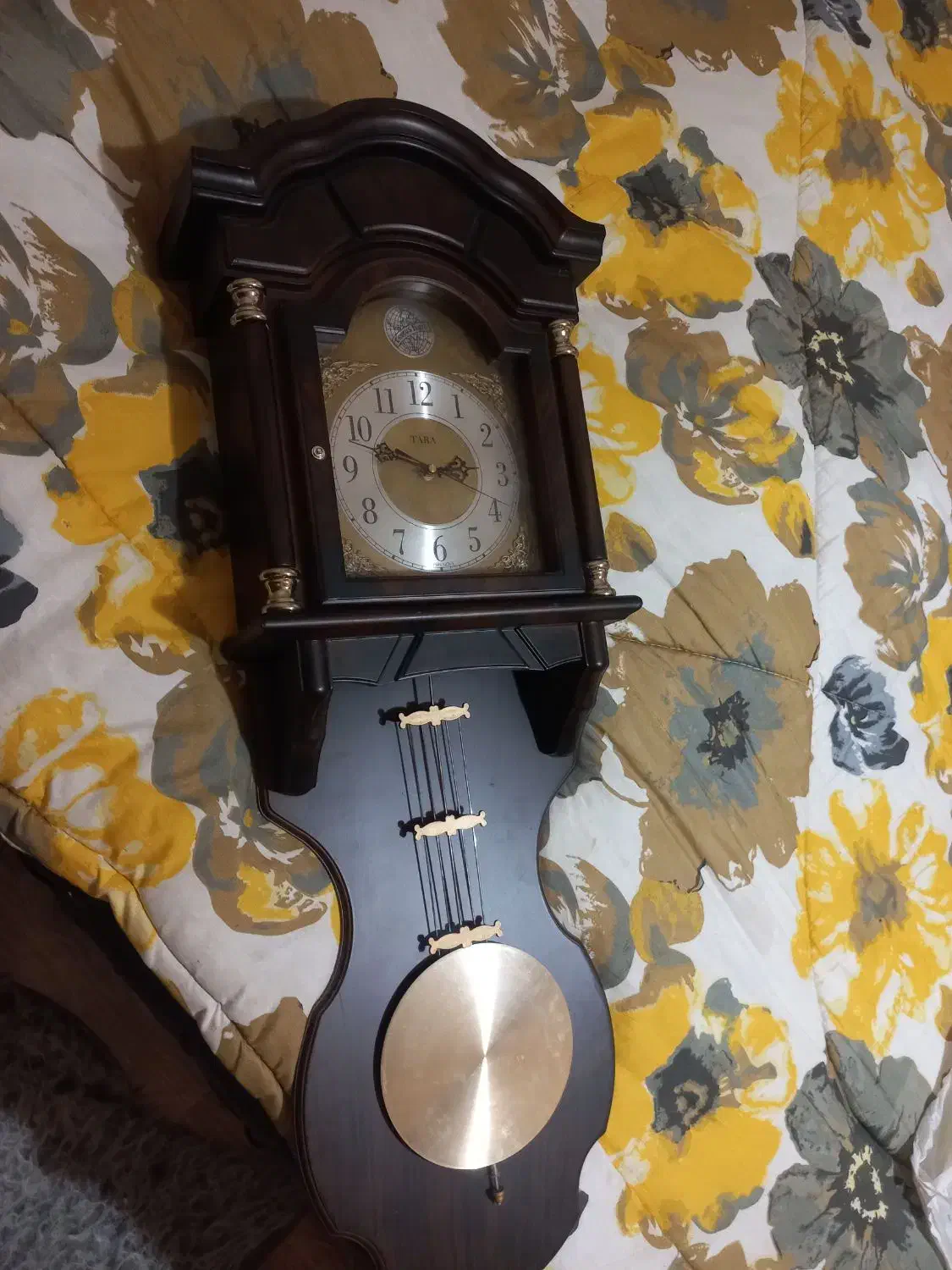 ۲عددساعت وایستاده ودیواری|ساعت دیواری و تزئینی|رشت, یخسازی|دیوار