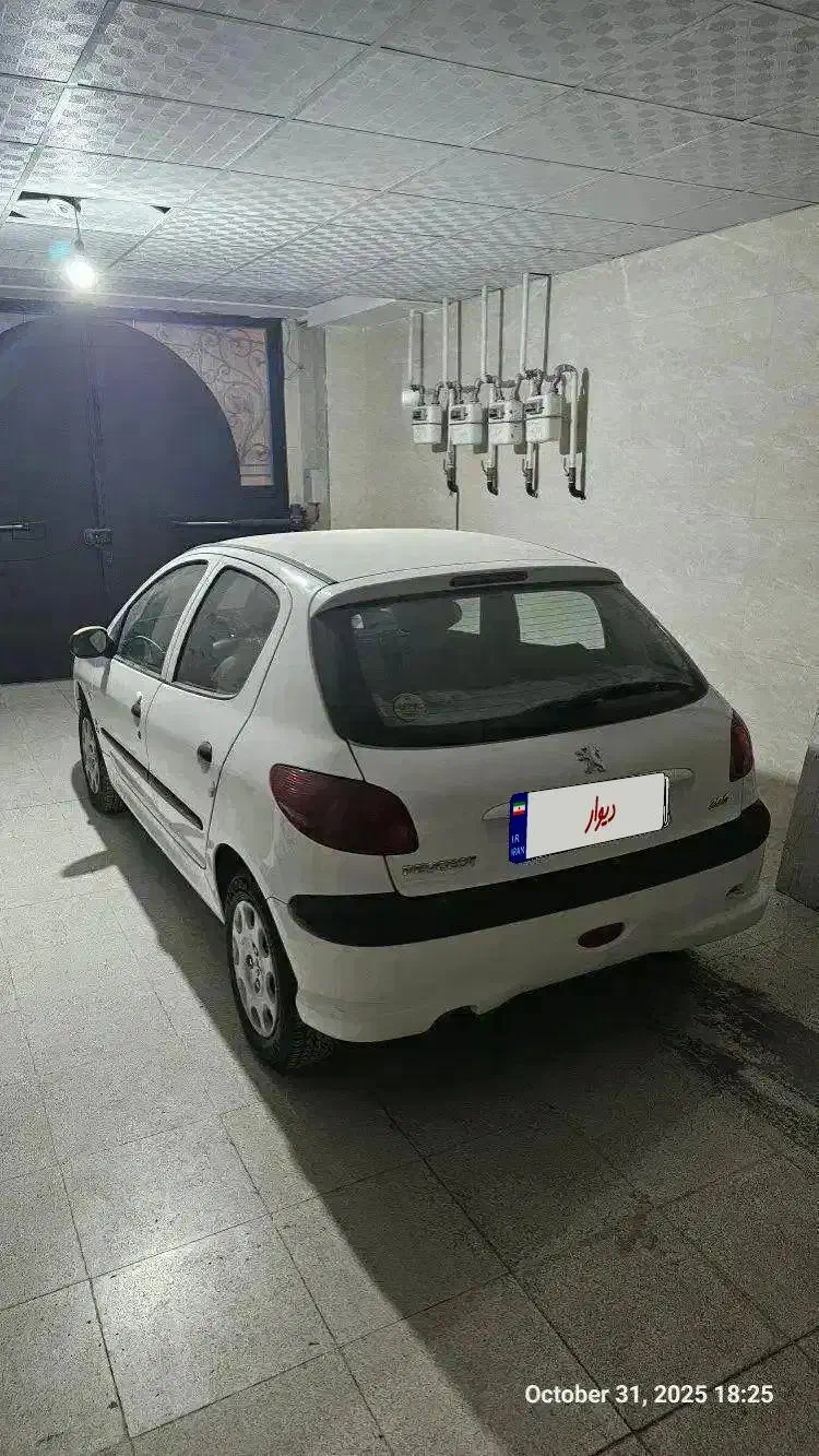 206 تیپ 2 تمیز مدل اسفند 97 کم کارکرد|خودرو سواری و وانت|کرمانشاه, |دیوار