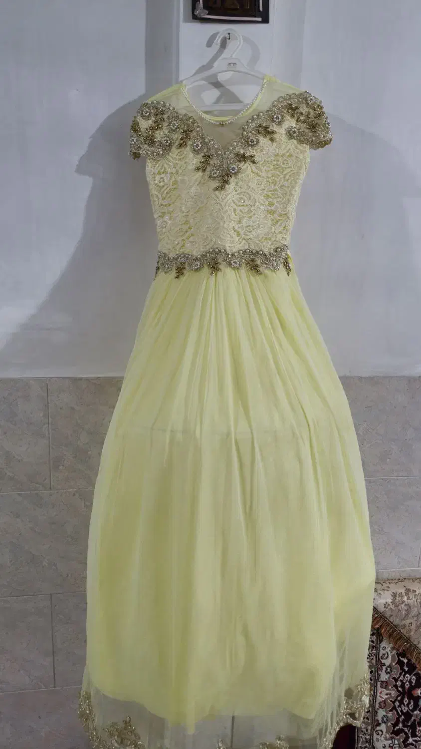 لباس مجلسی دخترانه و زنانه سایز ۴۴|لباس|کرج, شهرک فهمیده|دیوار