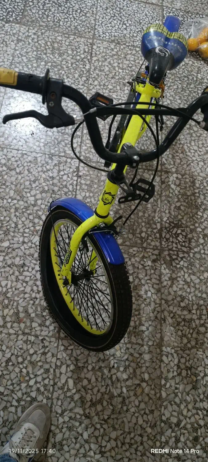 دوچرخه‌20|دوچرخه، اسکیت، اسکوتر|اقبالیه, |دیوار