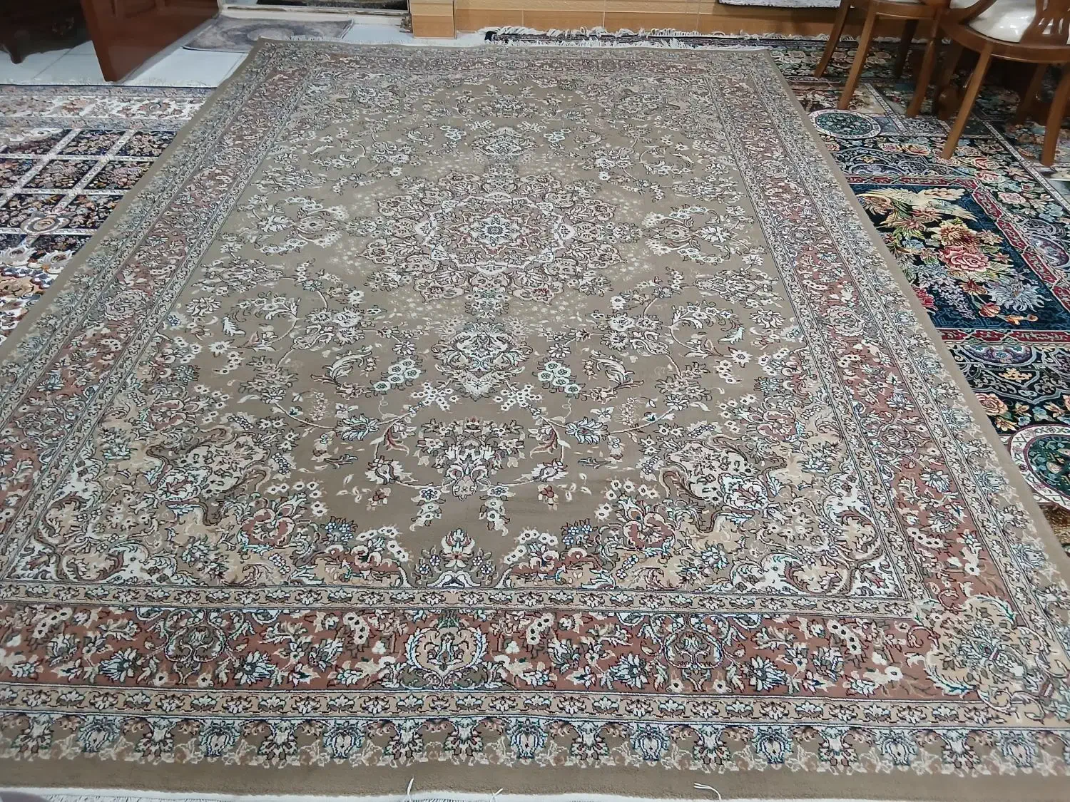 فرش ۹متری|فرش|رباط‌کریم, رباط‌کریم|دیوار