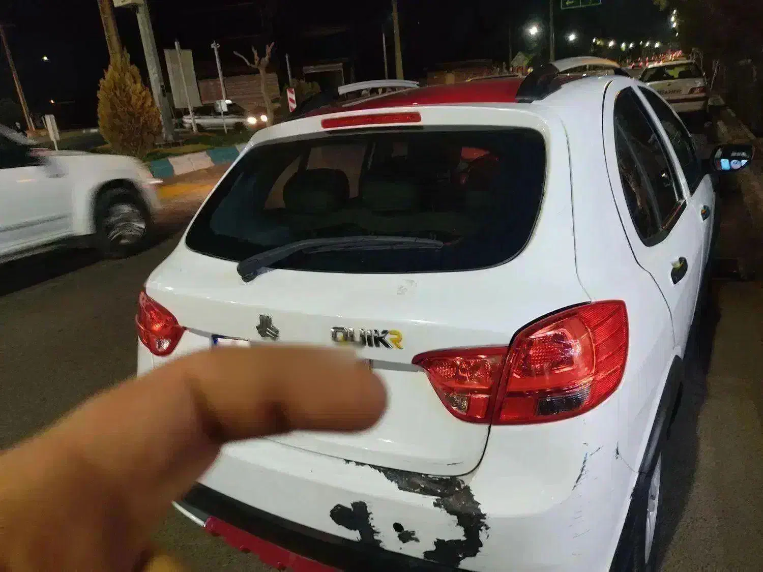 کوییک مدل 1400 سفید قرمز|خودرو سواری و وانت|تایباد, |دیوار