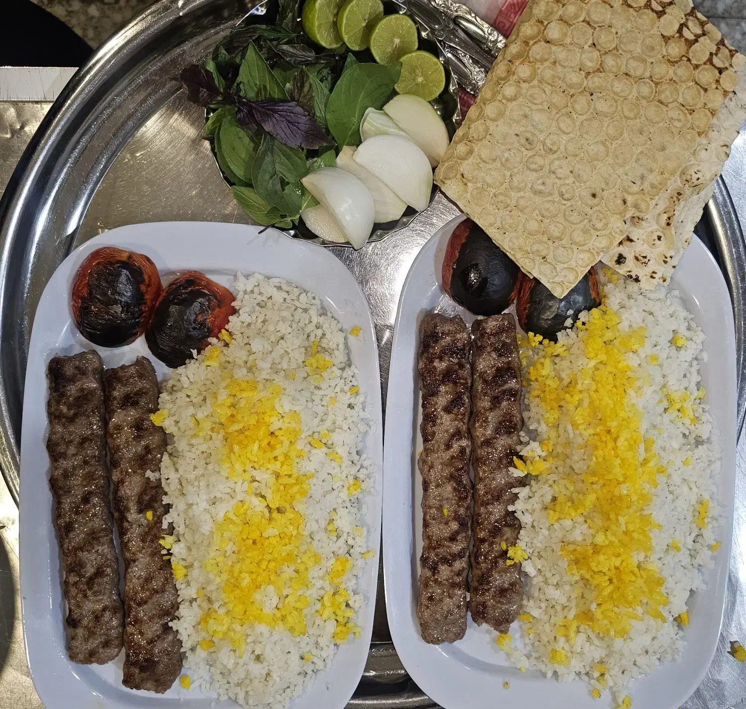 تهیه غذا به شرط کیفیت بالا|خدمات پذیرایی، مراسم|مهریز, |دیوار