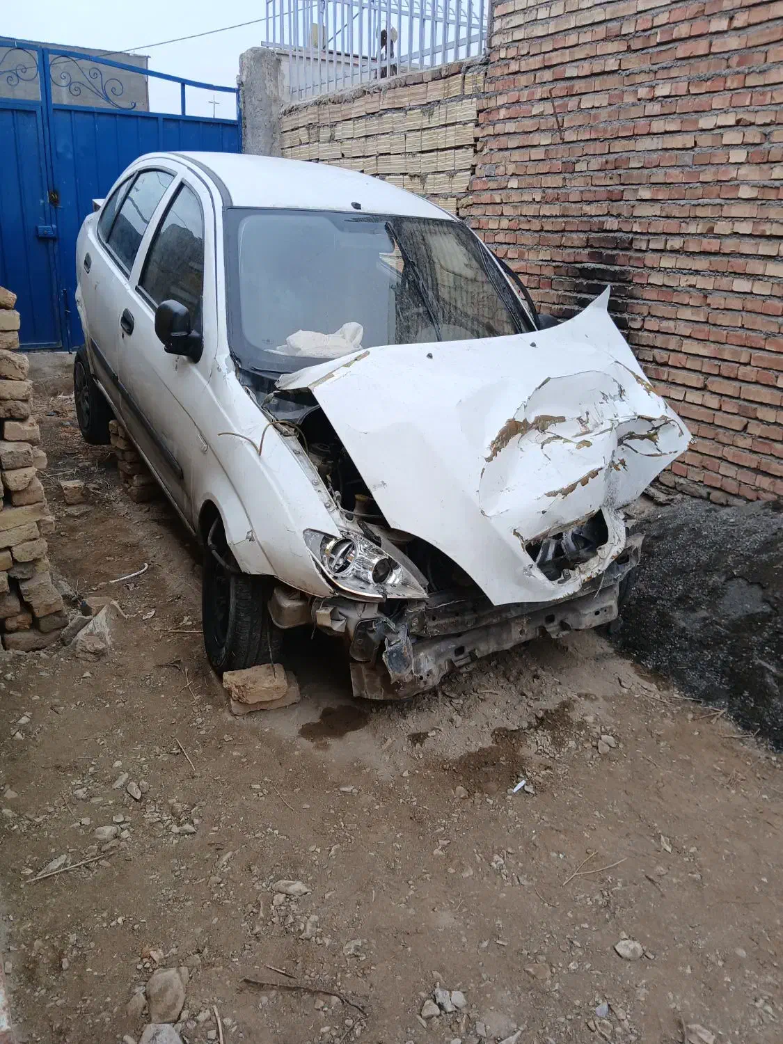 ماشین تیبا مدل ۹۳ تصادفی موتور سالم|خودرو سواری و وانت|خوی, |دیوار