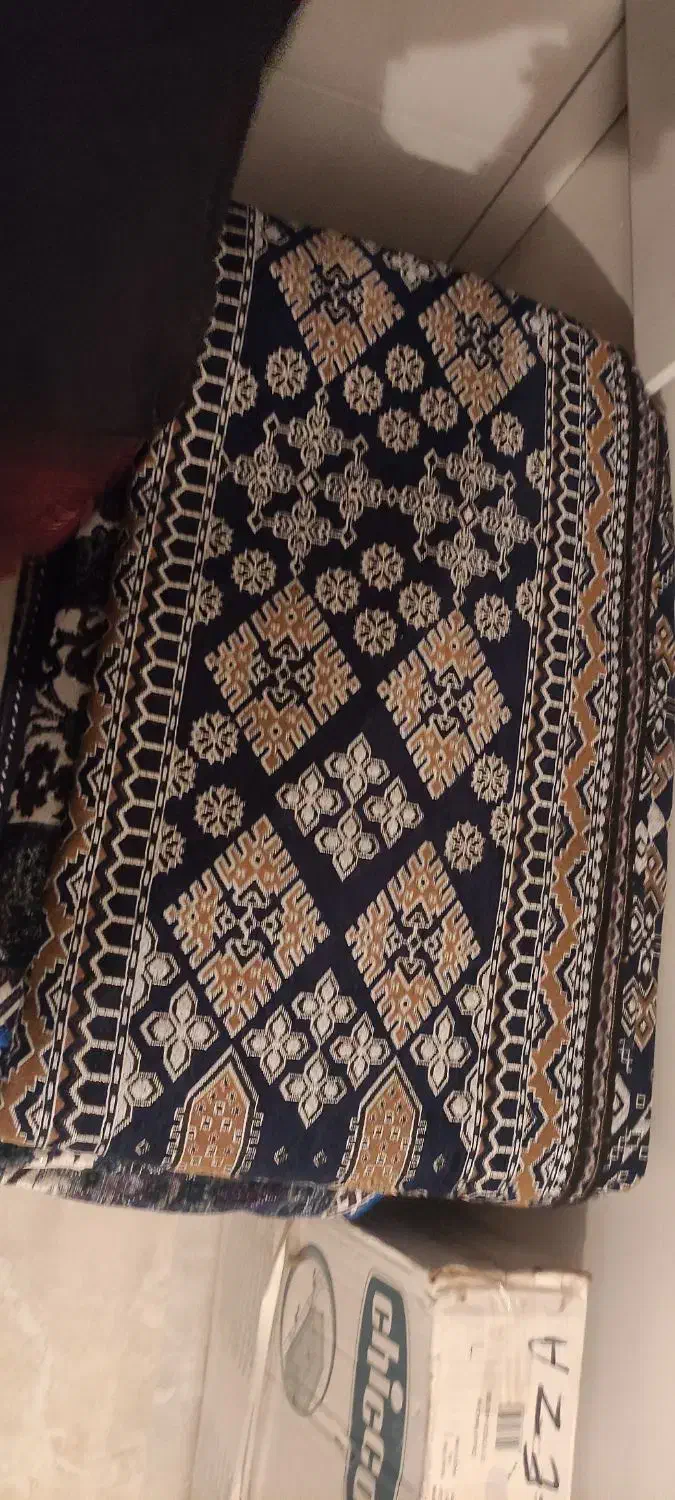 دو عدد رو فرشی|روفرشی|کرمان, |دیوار