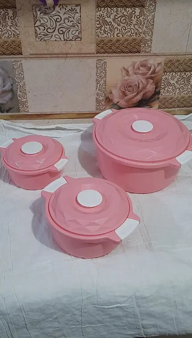 قابلمه پلاستیکی ۳تیکه|ظروف نگهدارنده، پلاستیکی، یک‌بارمصرف|قم, وادی السلام|دیوار
