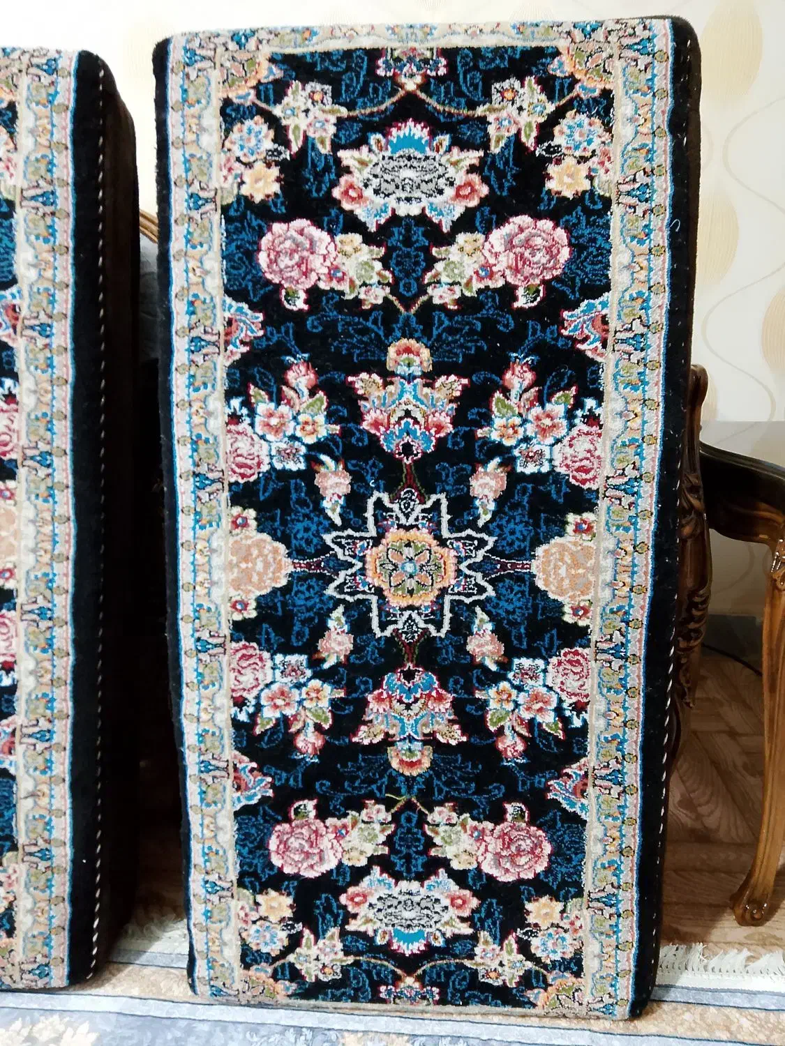 پشتی رویه فرش نونو بدون استفاده|پشتی|تبریز, |دیوار