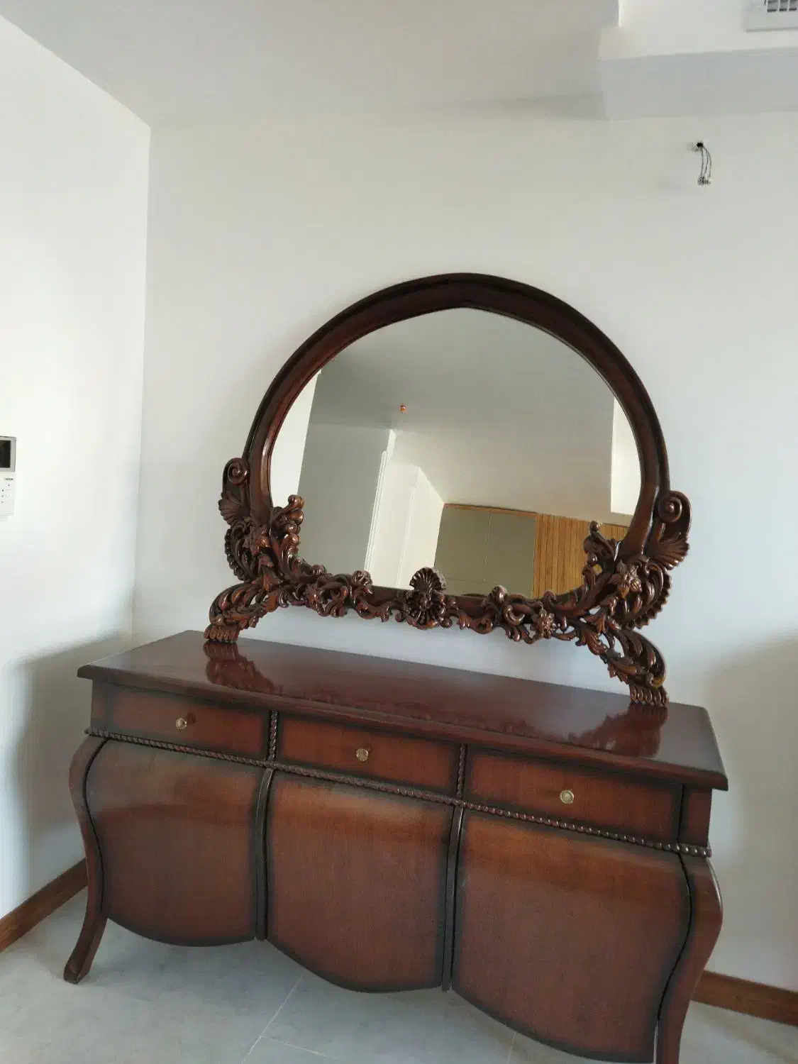 کنسول و آینه|بوفه، ویترین، کنسول|قم, پردیسان|دیوار