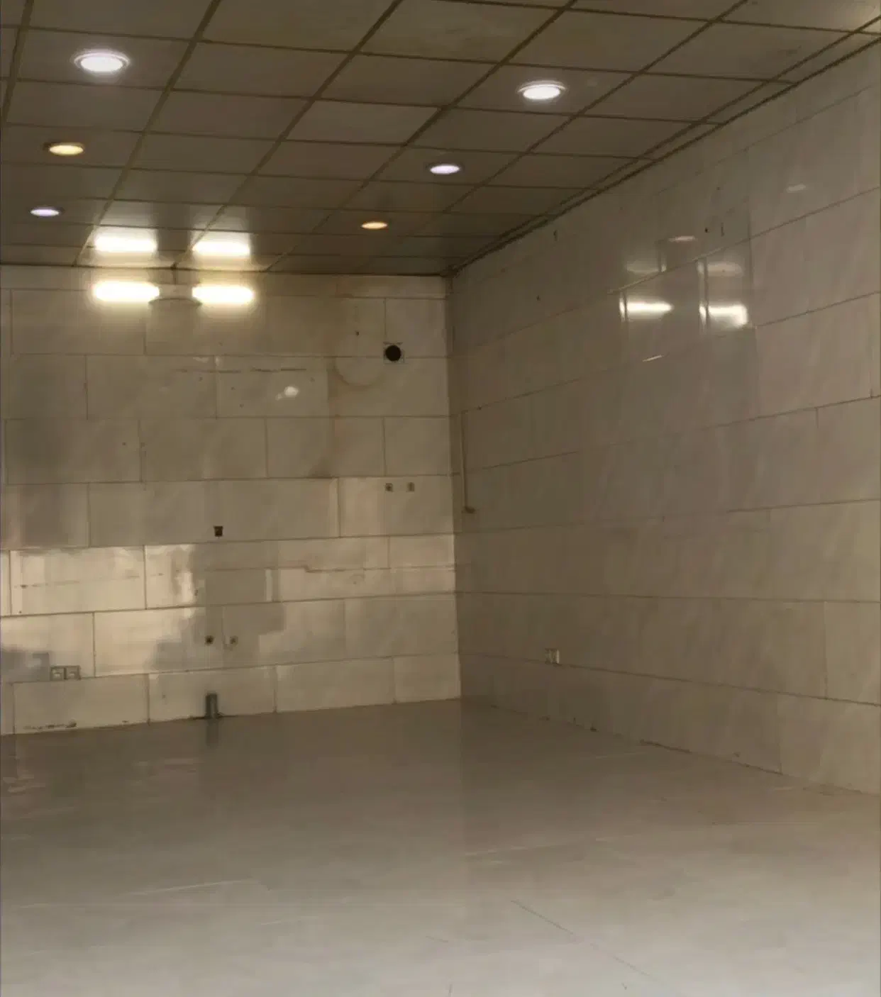 مغازه تجاری ۳۳متری اول خیابان گوهردشت|فروش مغازه و غرفه|قرچک, مهدیه|دیوار