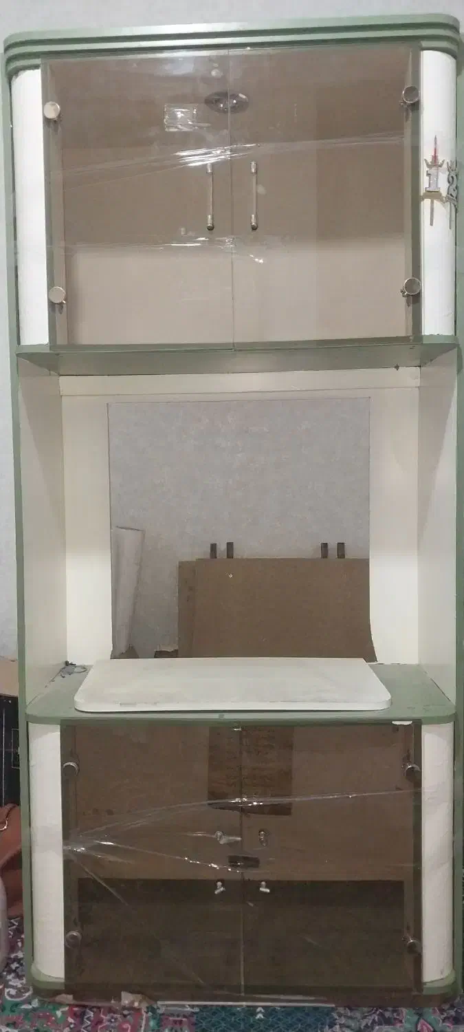 کمد ویترین|بوفه، ویترین، کنسول|شیراز, شهرک والفجر|دیوار