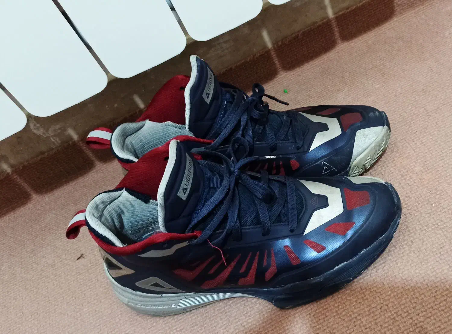 کتونی اورجینال برند پیک peak|کیف، کفش، کمربند|اراک, |دیوار