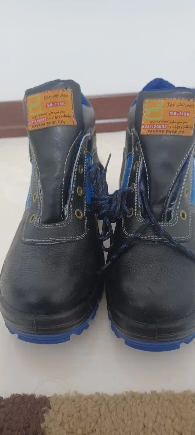 کفش کار وایمنی.نو نو .پوشیده نشده|کیف، کفش، کمربند|دورود, |دیوار