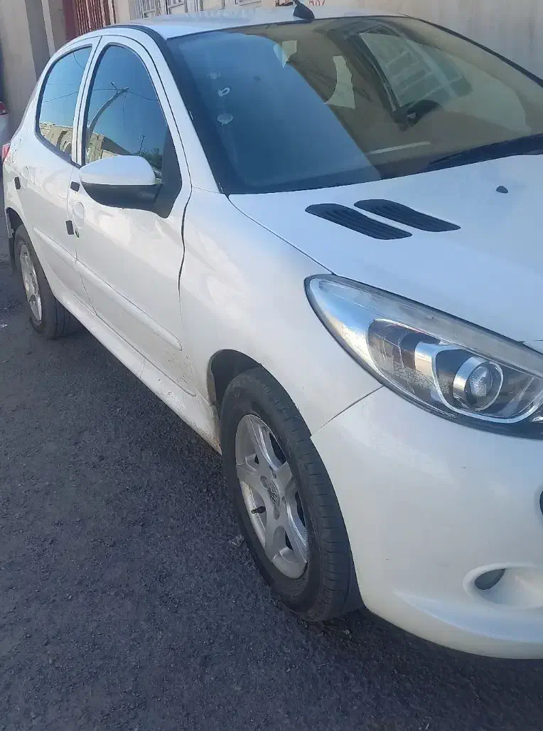 207 مدل ۹۶|خودرو سواری و وانت|جیرفت, |دیوار