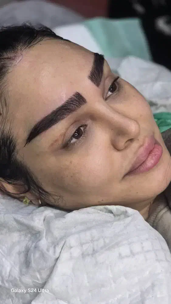 کاشت ابرو فقط 14میلیون (اقساطی و شرایطی)|خدمات آرایشگری و زیبایی|اردبیل, |دیوار