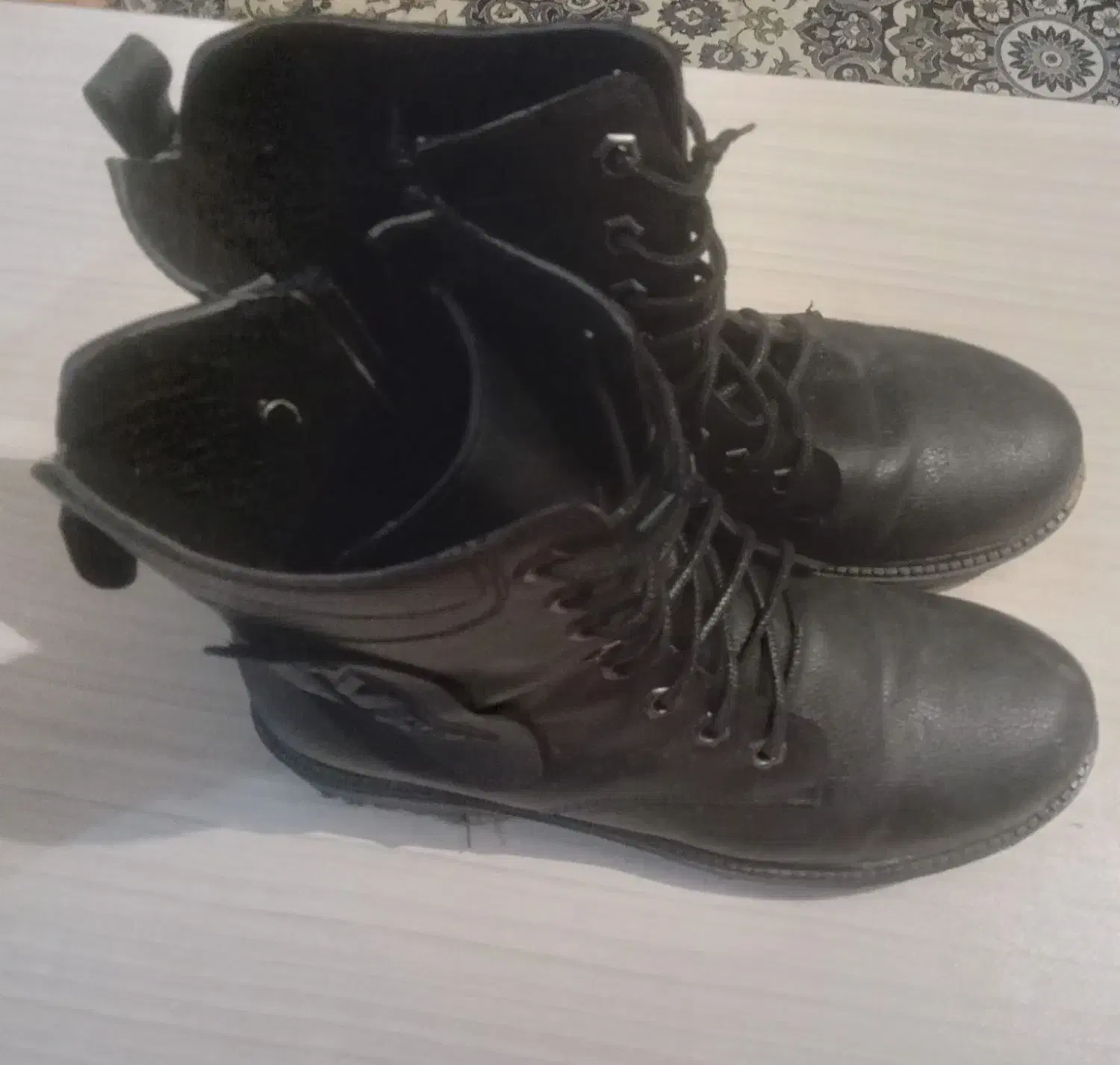 بوت زنانه|کیف، کفش، کمربند|قدس, شهر‌قدس|دیوار