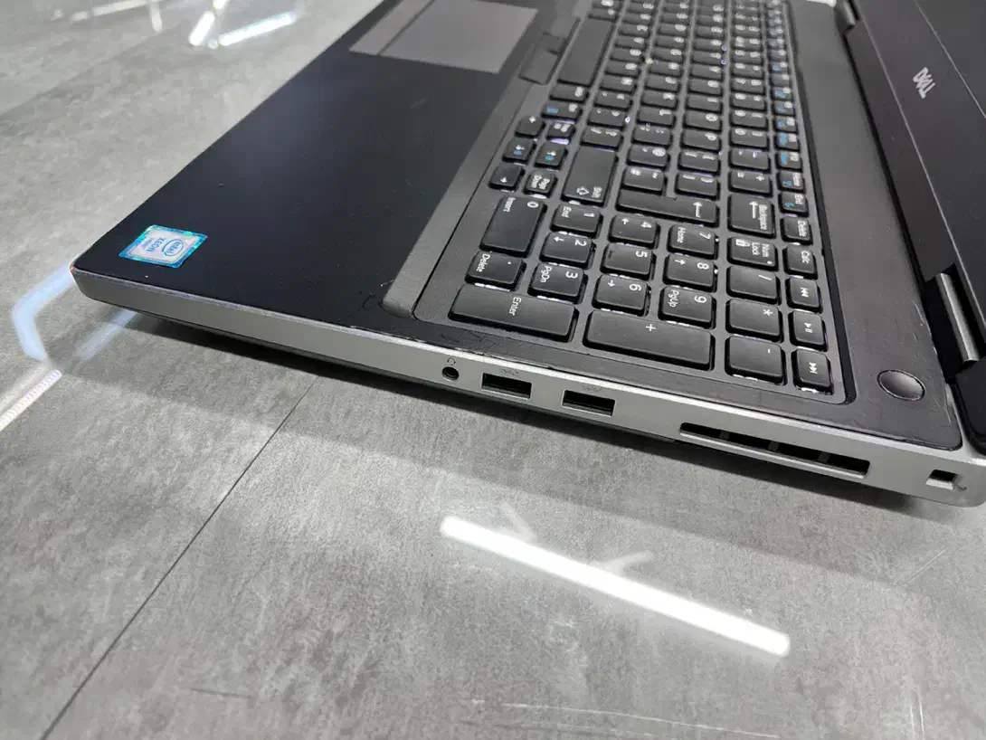 غول مهندسی رندرگیری Dell 7540 شیش گیگ گرافیک|رایانه همراه|تهران, میدان ولیعصر|دیوار