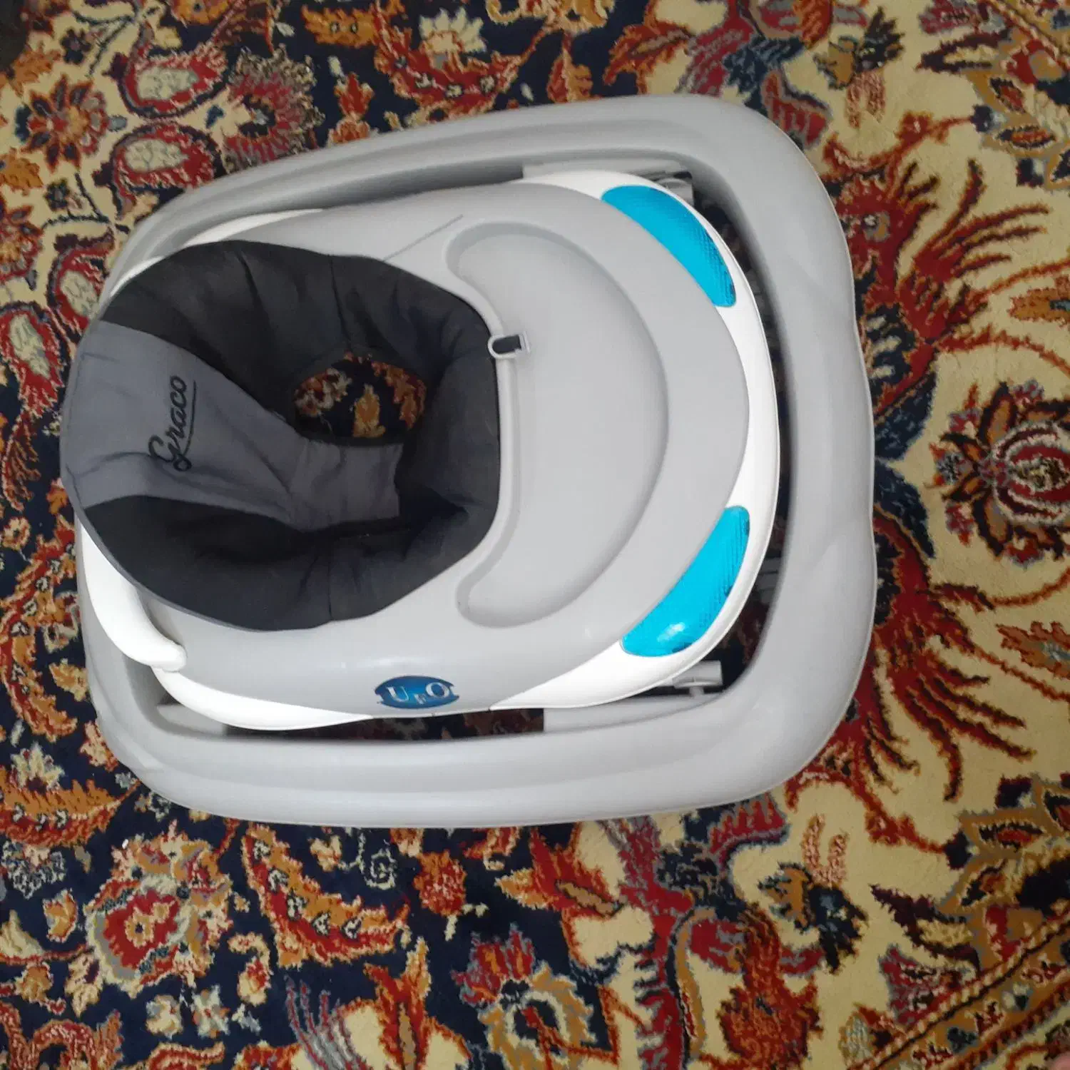 روروئک وکریر|کالسکه و لوازم جانبی|بروجرد, |دیوار