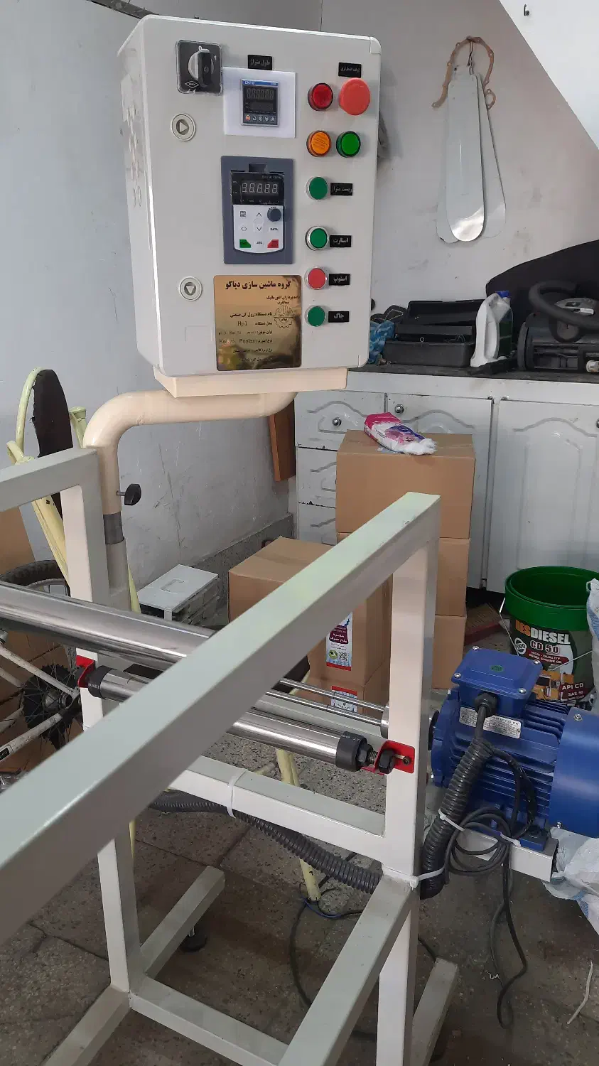 دستگاه رول کن کیسه زباله  سفره|ماشین‌آلات صنعتی|میانه, |دیوار