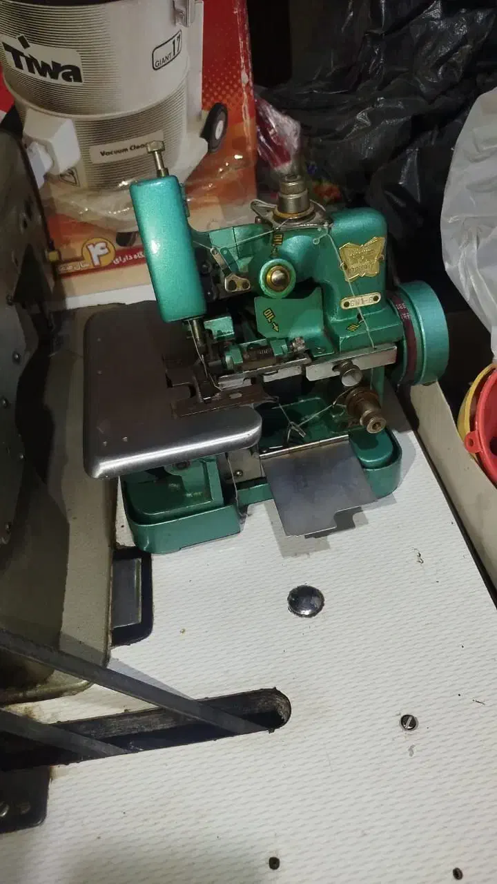 سر دوز پروانه ای با پدال سالم|چرخ خیاطی و ریسندگی|کرمان, |دیوار