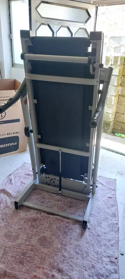 تردمیل خانگی و ورزشی|تجهیزات ورزشی|لاهیجان, لیل|دیوار