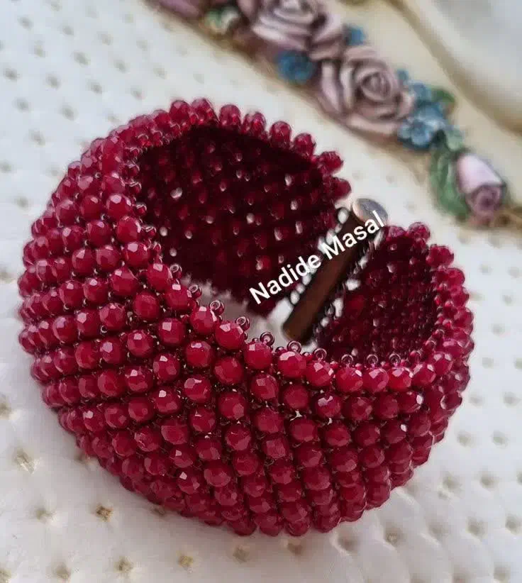 دستبند های کریستالی|بدلیجات|قم, پردیسان|دیوار