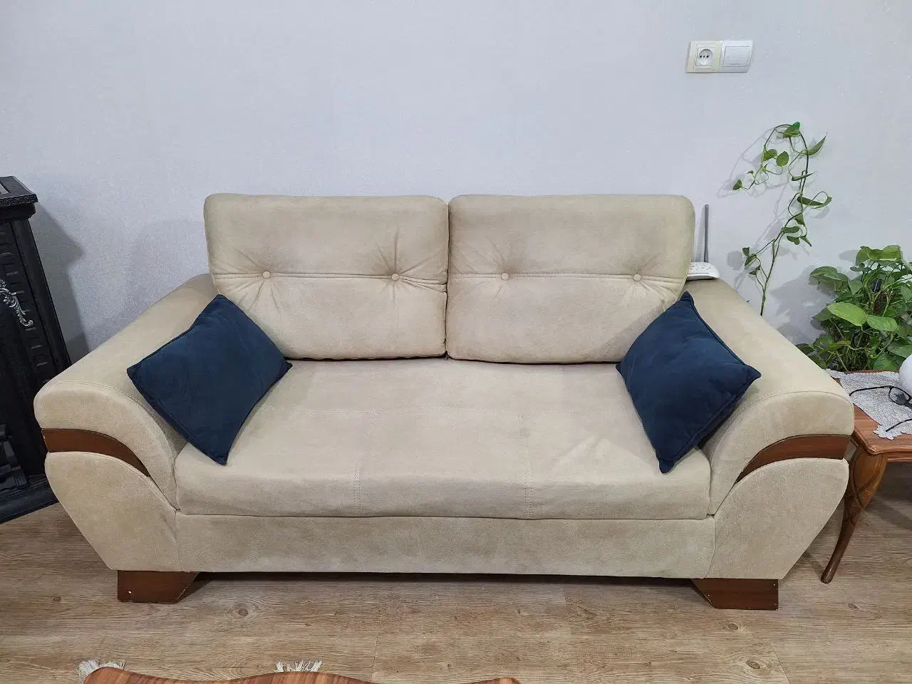 مبلمان ۷ نفره|مبلمان خانگی و میز عسلی|ری, دولتآباد|دیوار