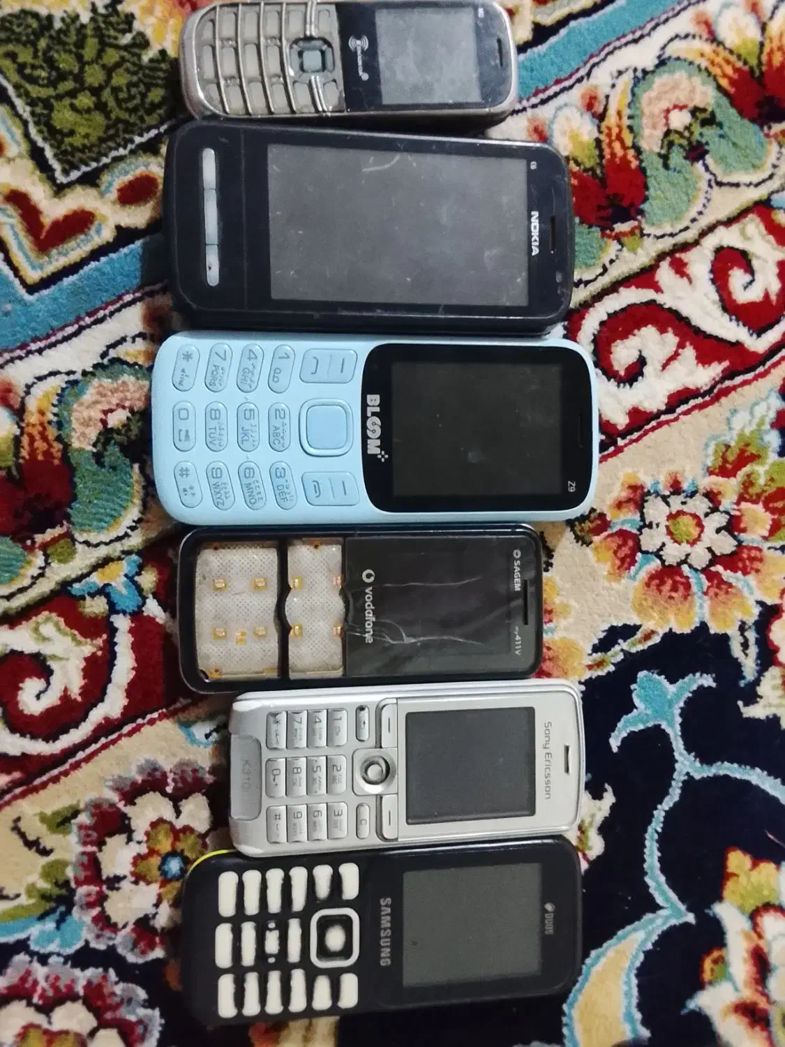 شش عدد گوشی ساده|موبایل|اصفهان, علی قلی آقا|دیوار