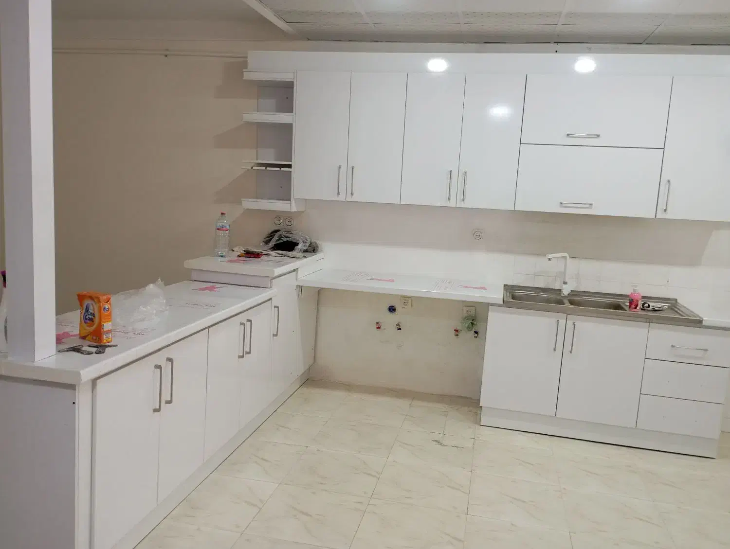 تخریب و بازسازی|خدمات پیشه و مهارت|شیراز, بریجستون|دیوار