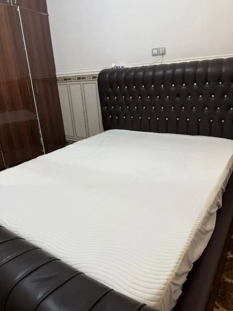 فروش تخت و رو تختی|تخت و سرویس خواب|چابهار, |دیوار