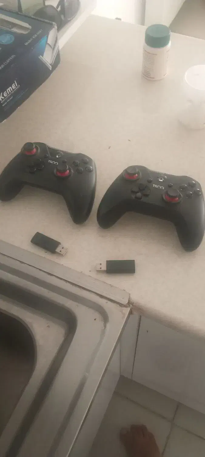 دسته کامپیوتر|قطعات و لوازم جانبی رایانه|صدرا-فارس, فاز ۱|دیوار