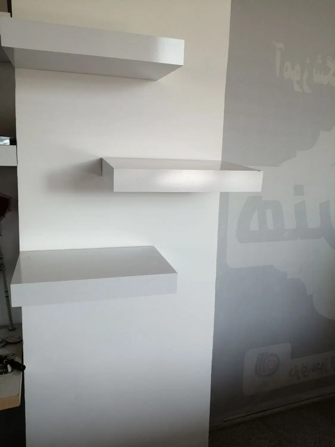 شلف دیواری MDF|کتابخانه، شلف، قفسه‌های دیواری|اندیشه, اندیشه فاز ۳|دیوار