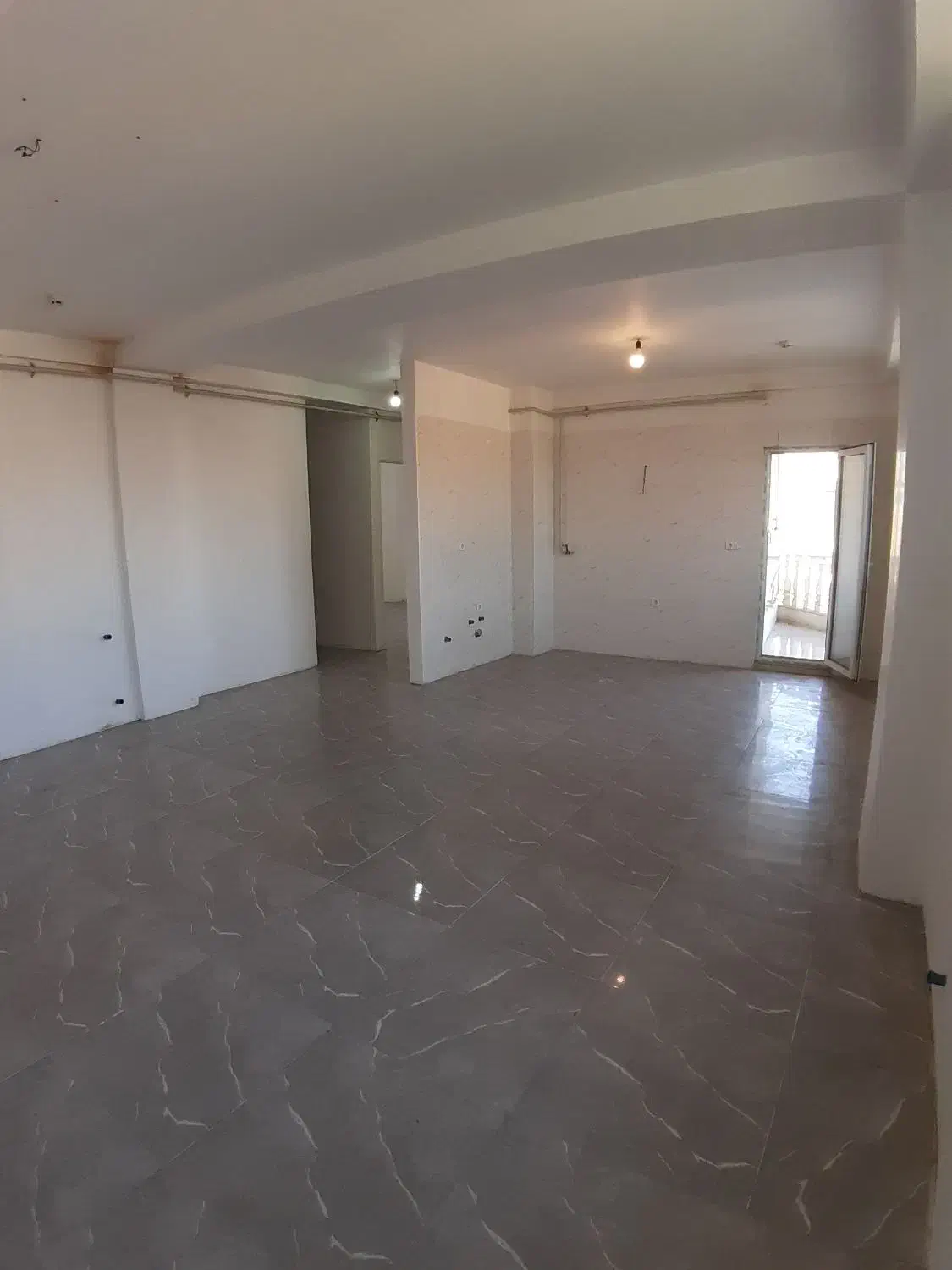 76 متر /خشک / ملل|فروش آپارتمان|ساری, |دیوار