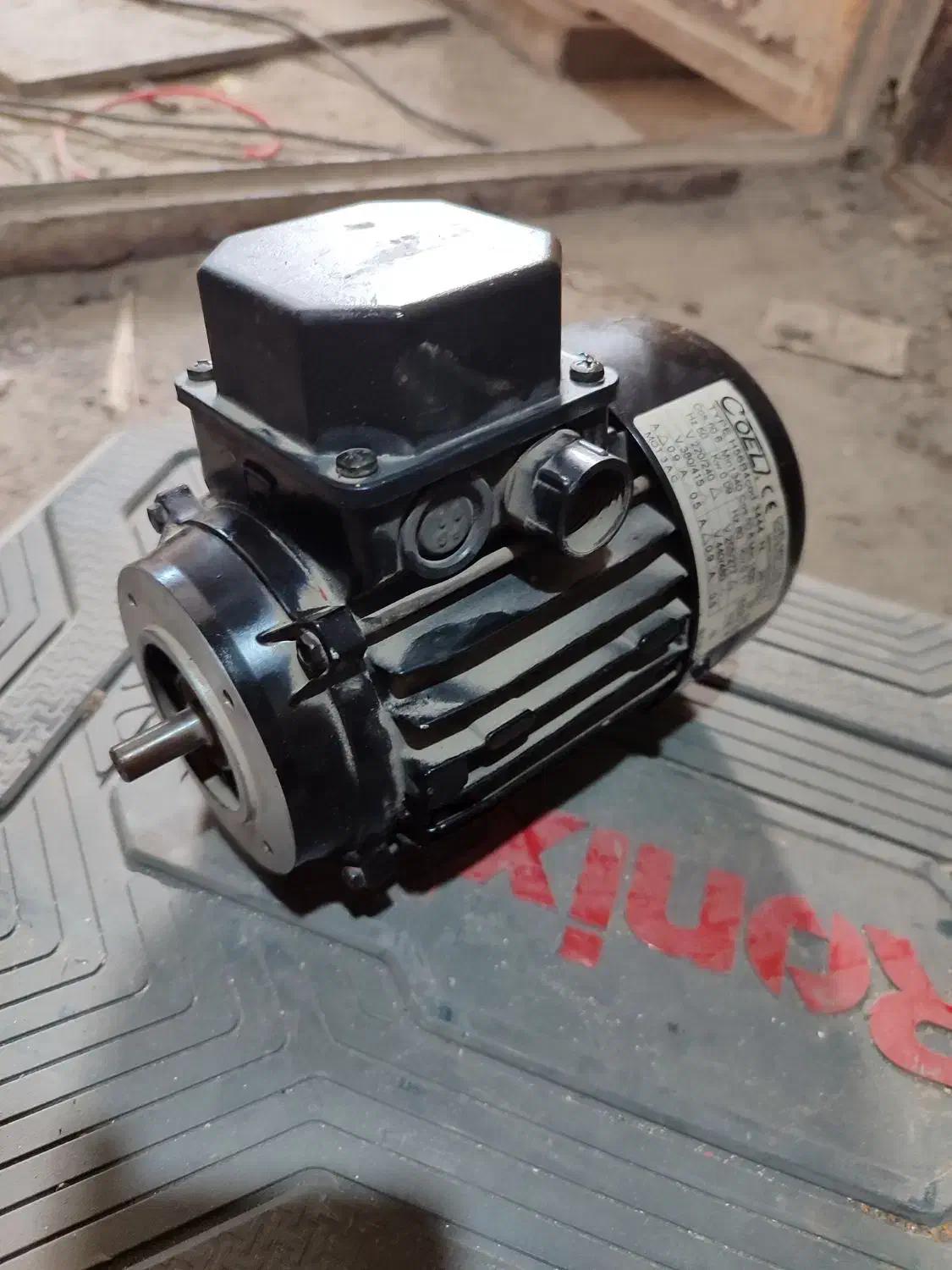 دینام الکترو موتور نو|ماشین‌آلات صنعتی|قنوات, |دیوار