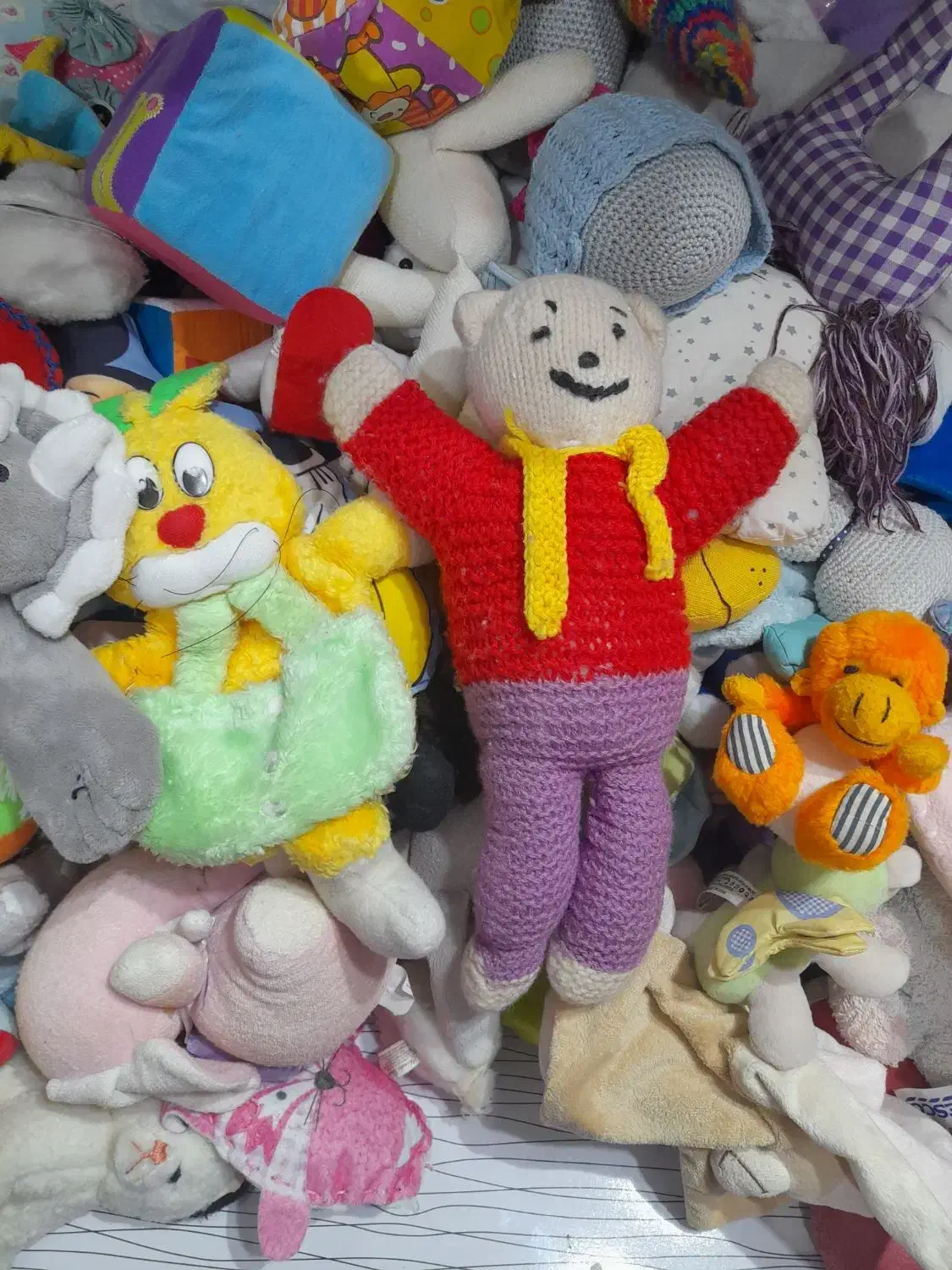 انواع عروسک خارجی|اسباب‌‌بازی|فلاورجان, |دیوار