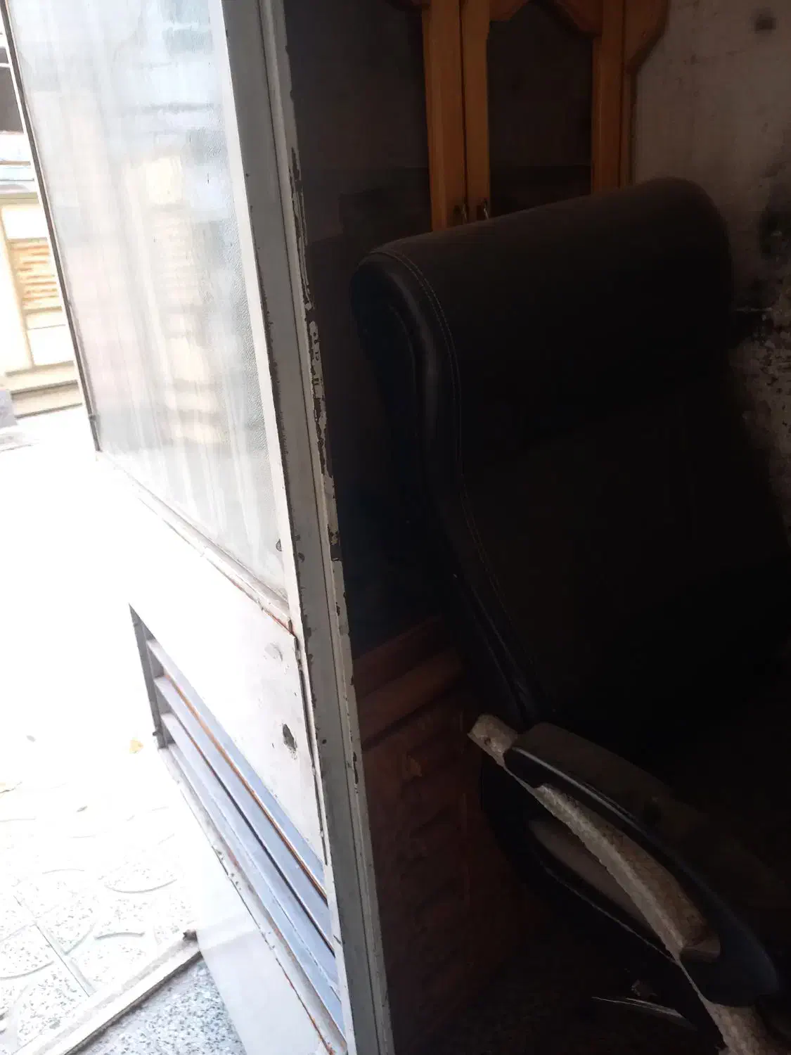 صندلی گردون|صندلی و نیمکت|اردبیل, |دیوار