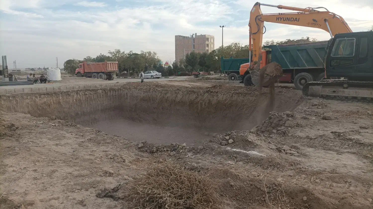 پیش فروش در صالحیه 55.81متری سند دار فاز 4 شهرداری|پیشفروش املاک|بهارستان, |دیوار