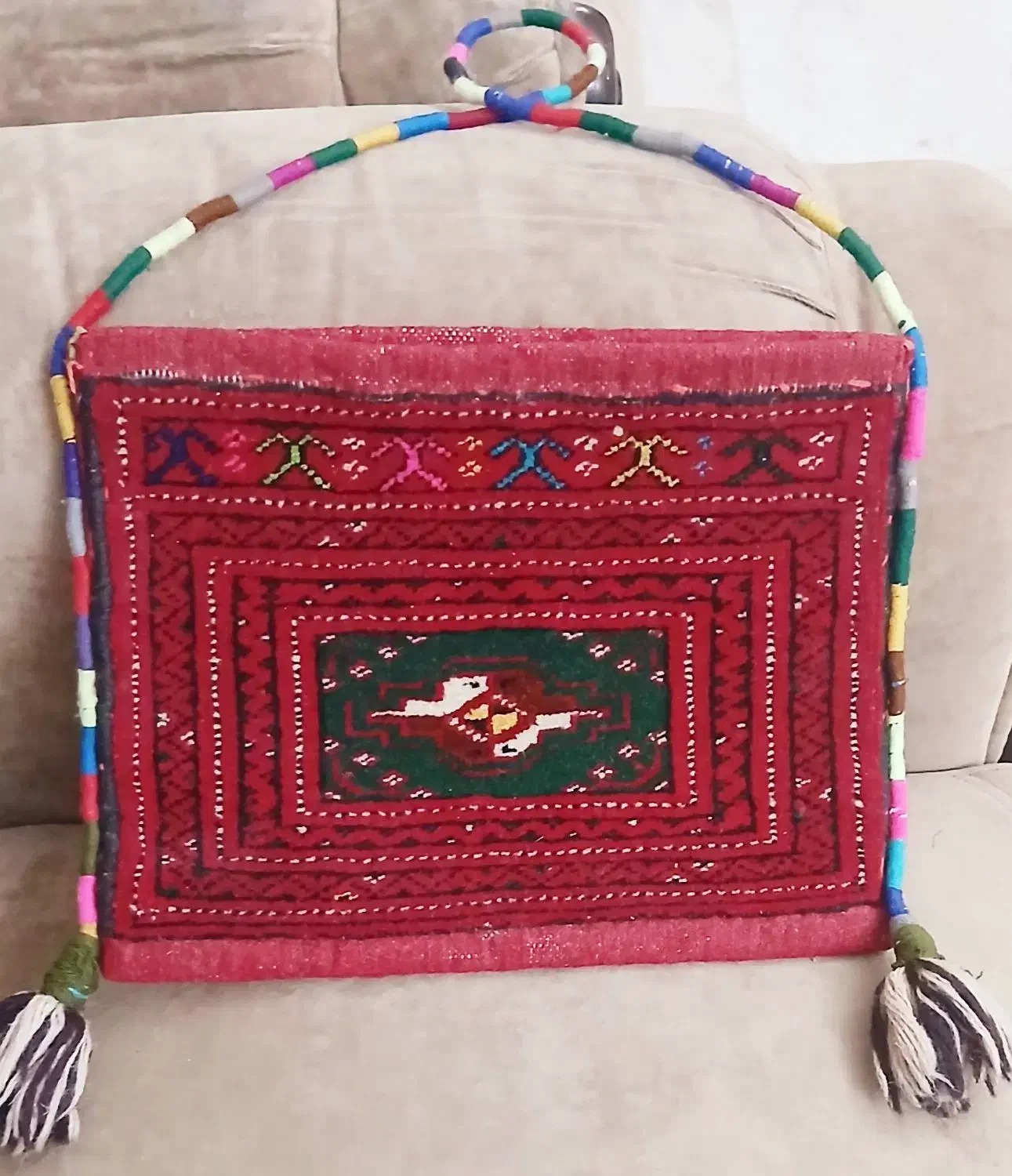 کیف فرشی دستباف|کیف، کفش، کمربند|تهران, چهارصد دستگاه|دیوار