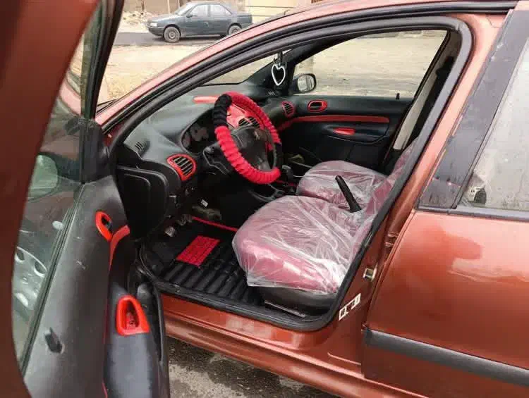 sd v8|خودرو سواری و وانت|بهارستان, |دیوار