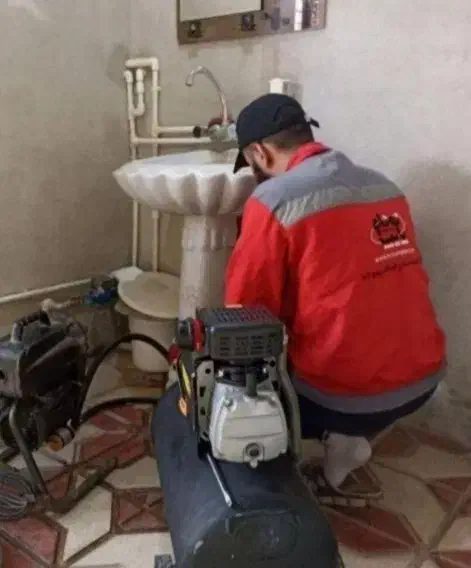 حسینی فنر زنی و لوله بازکنی*|خدمات پیشه و مهارت|شهر بابک, |دیوار