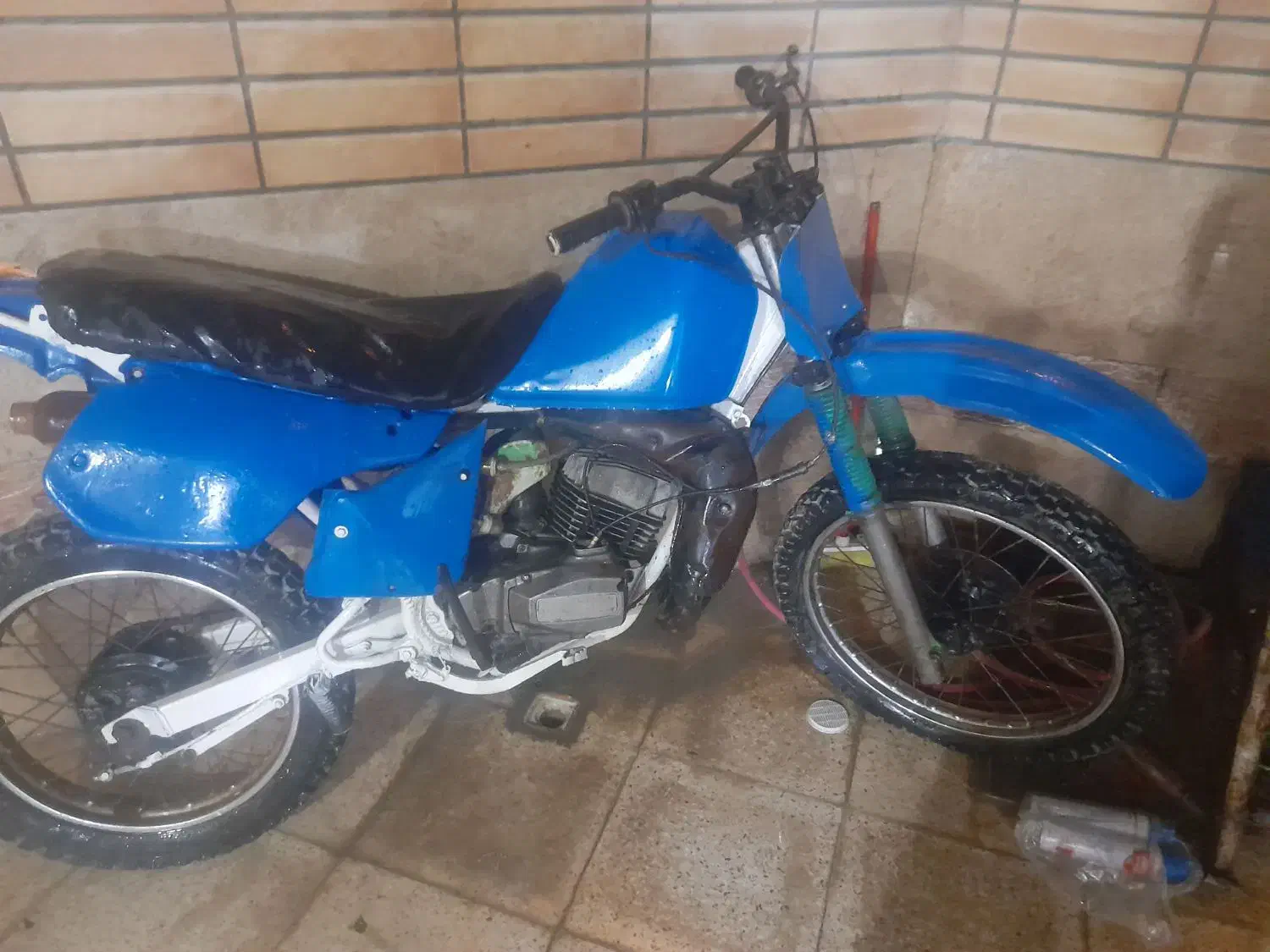 موتور تریل جیمیکس|موتورسیکلت|ابریشم, |دیوار