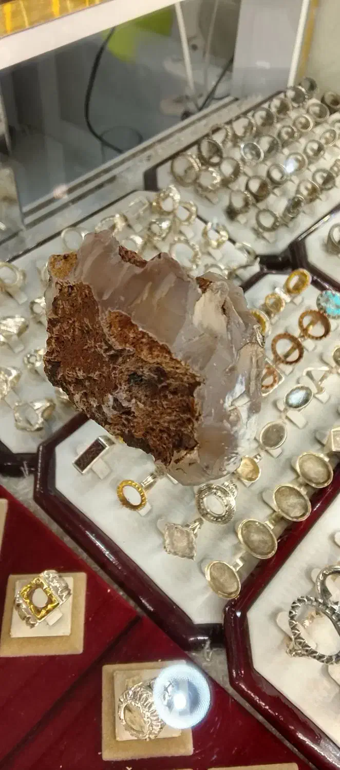 سنگ|جواهرات|مشهد, عیدگاه|دیوار