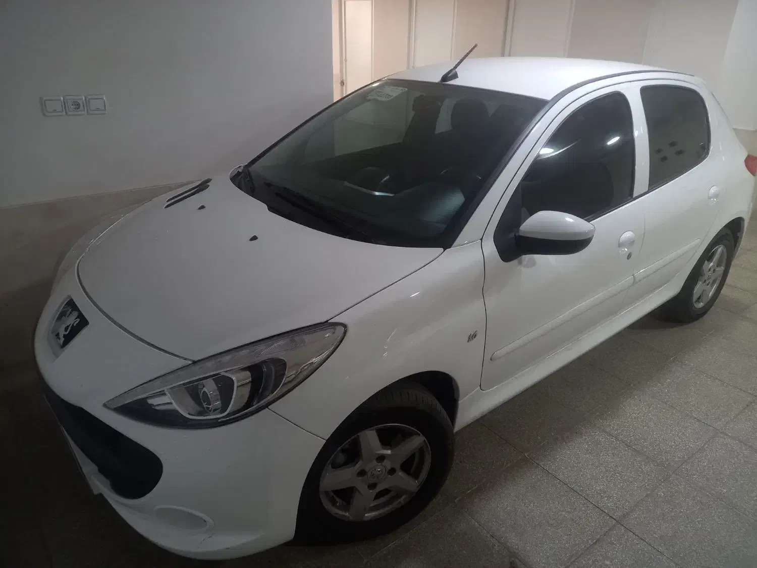 پژو ۲۰۷ مدل ۹۹ دنده فوقالعاده تمیز|خودرو سواری و وانت|سبزوار, کاشفی شمالی (دادگستری)|دیوار