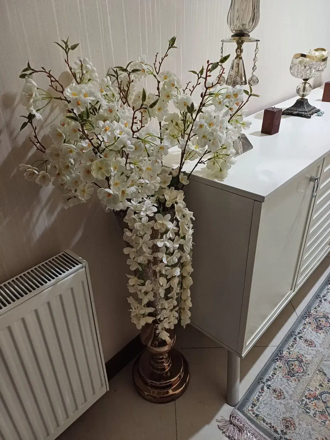 گل و گلدان|گل مصنوعی|شهر ری, منصوریه منگل|دیوار