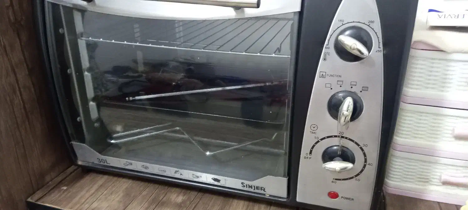 توستر|سایر لوازم برقی|رباط‌کریم, رباط‌کریم|دیوار