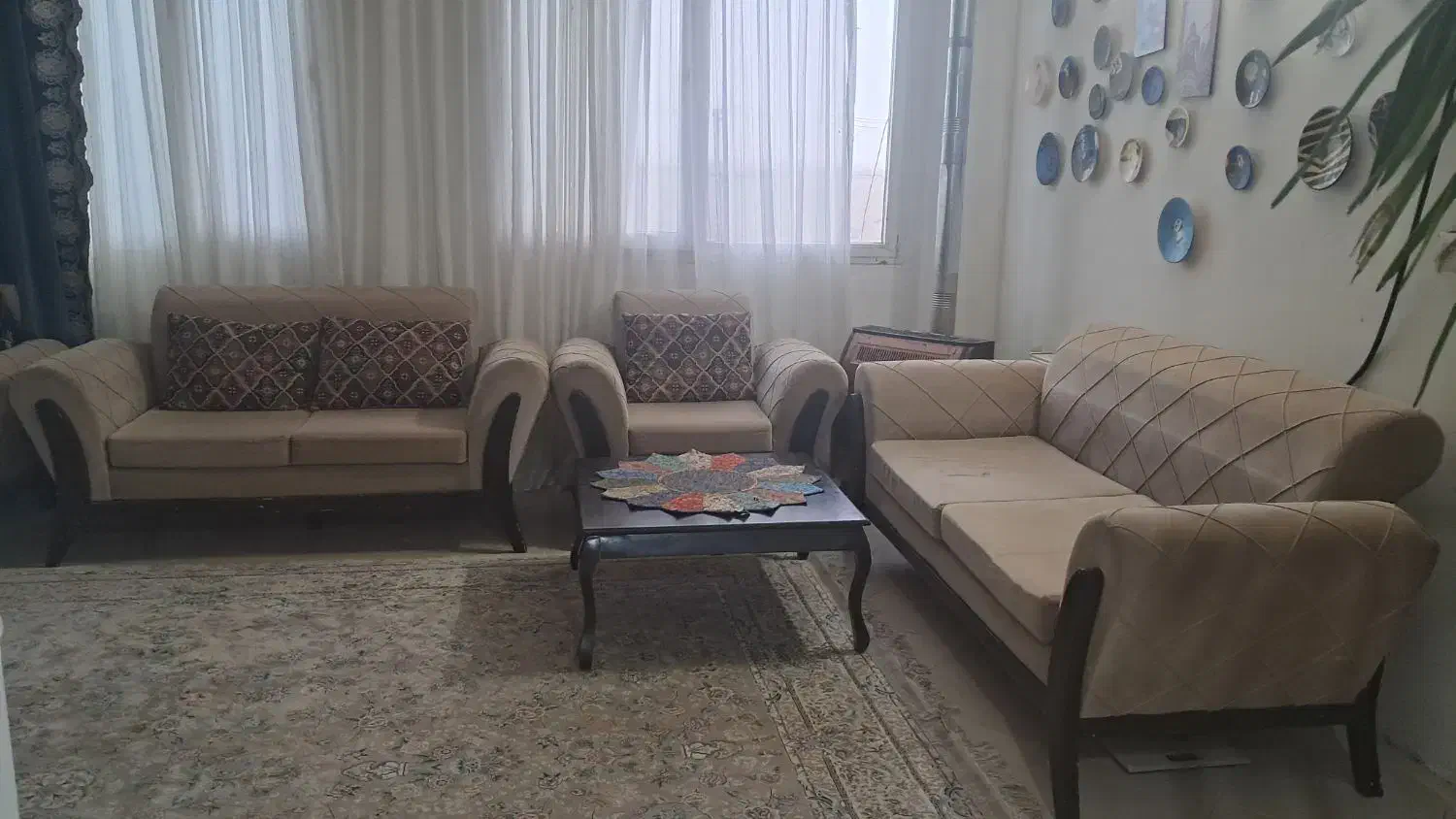 مبل ۱۱ نفره|مبلمان خانگی و میز عسلی|گلبهار, شهر جدید گلبهار|دیوار