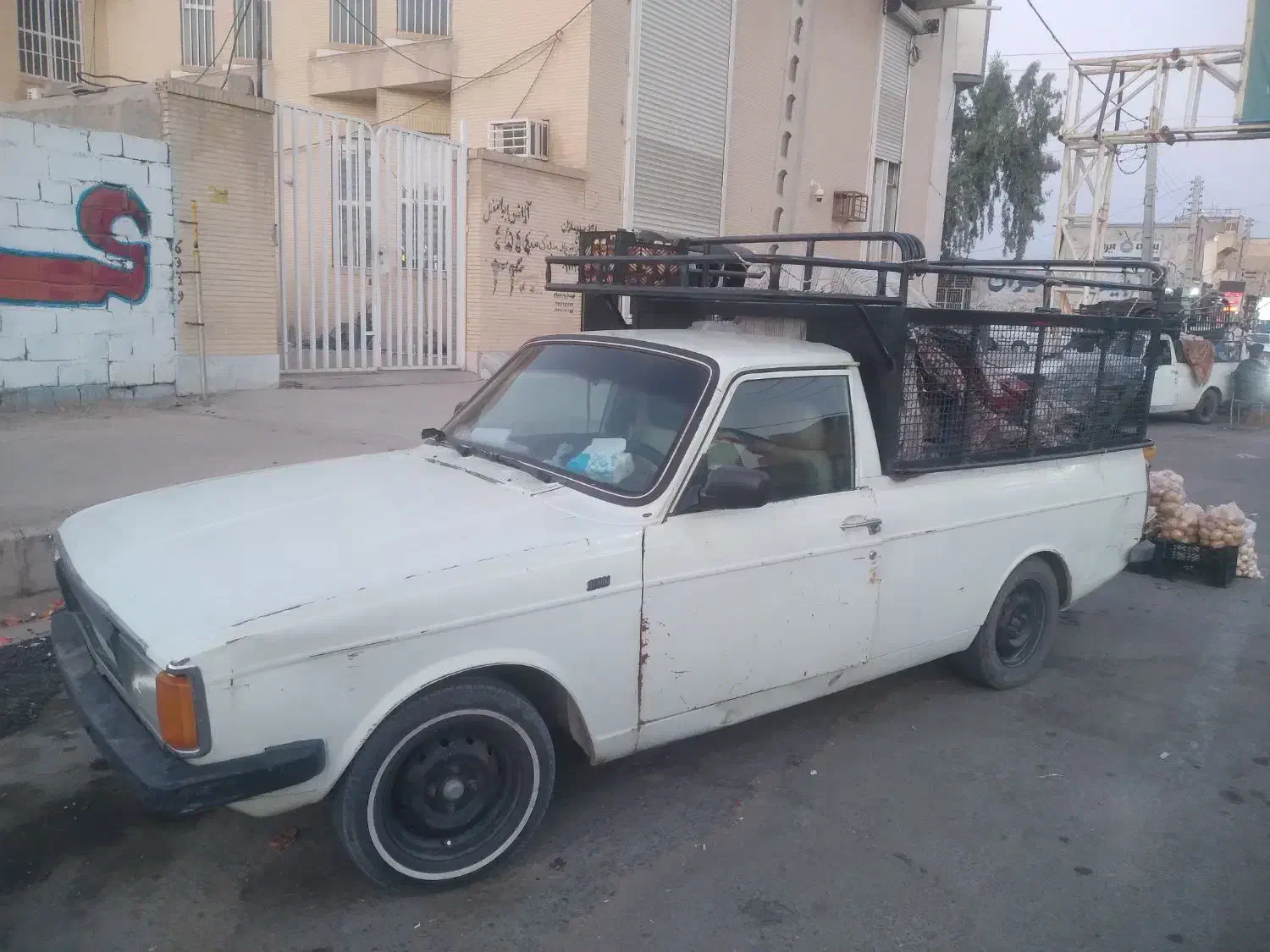 پیکان وانت|خودرو سواری و وانت|عنبرآباد, |دیوار